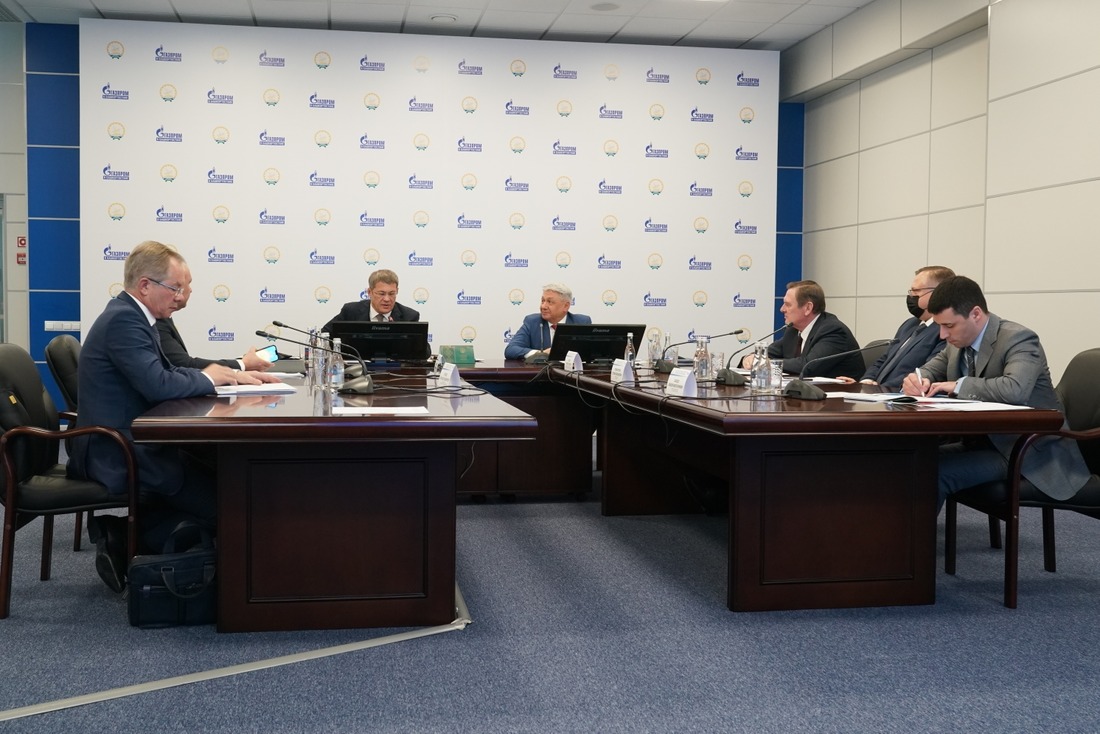 Глава Башкортостана Радий Хабиров провёл первое в 2022 году заседание межведомственной комиссии по вопросам взаимодействия с республиканскими организациями ПАО «Газпром»
